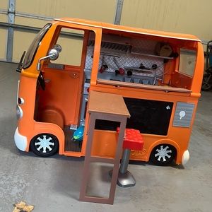 American Girl food truck bus. Target brand.